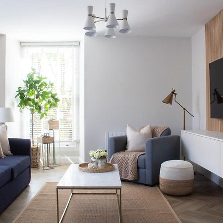 John Lewis Apartment Aberaeron Extérieur photo
