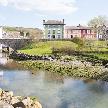 John Lewis Apartment Aberaeron Extérieur photo