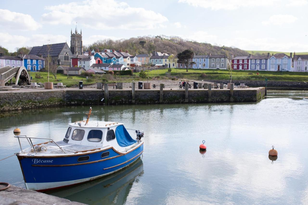 John Lewis Apartment Aberaeron Extérieur photo